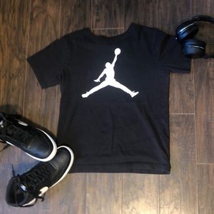 Black and white Jordan t shirt